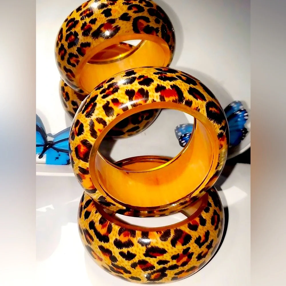 Bundle of 2 Wide Chunky Vintage Animal Print Bangle Bracelets